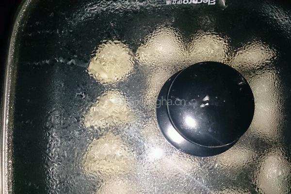 韩式一团和气（水煎薯米云吞、四季黄金虾饺）的做法图解4