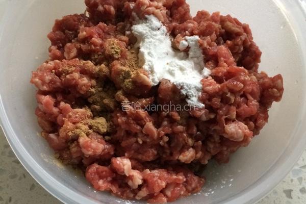 酸笋芹菜牛肉末的做法图解3