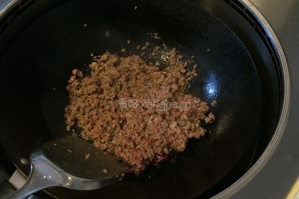 酸笋芹菜牛肉末的做法图解5