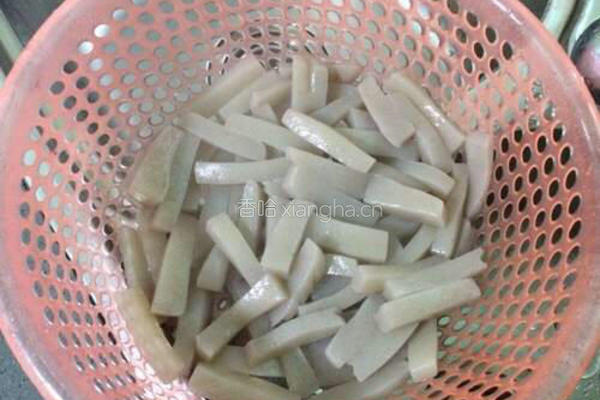 剁椒蘑芋豆腐的做法图解4