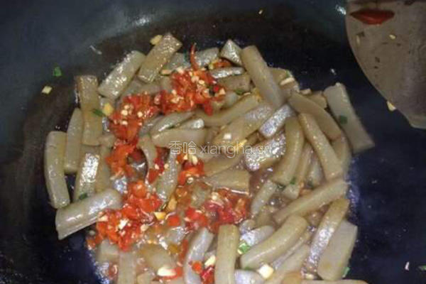 剁椒蘑芋豆腐的做法图解9