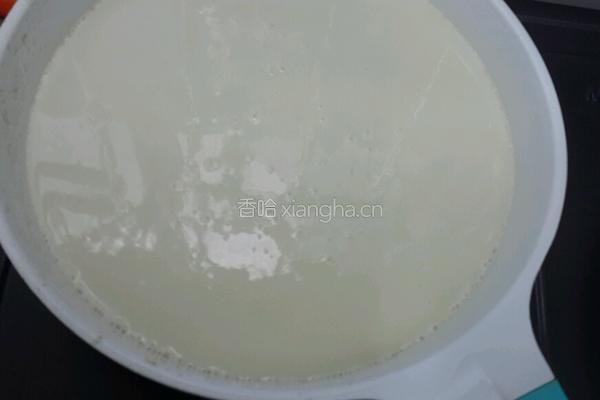 豆浆油条汤的做法图解2