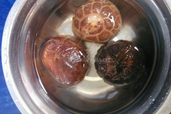 紫薯香菇肉包子的做法图解4