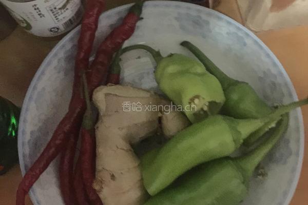 炸茄盒的做法图解1