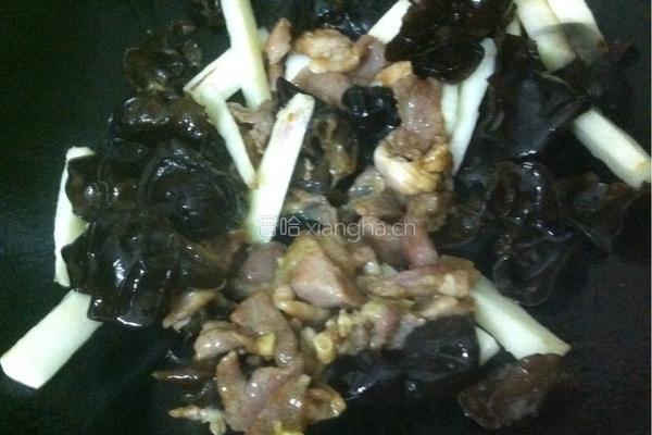 肉炒木耳山药的做法图解6