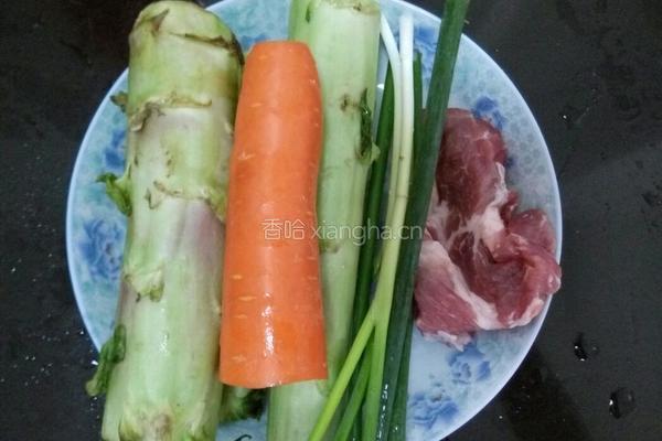 莴笋炒肉的做法图解1