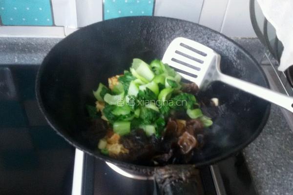 木耳油菜的做法图解5