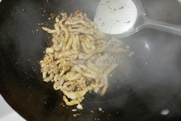白萝卜炒肉丝的做法图解3