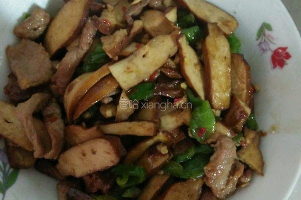 豆腐干炒肉片的做法图解4