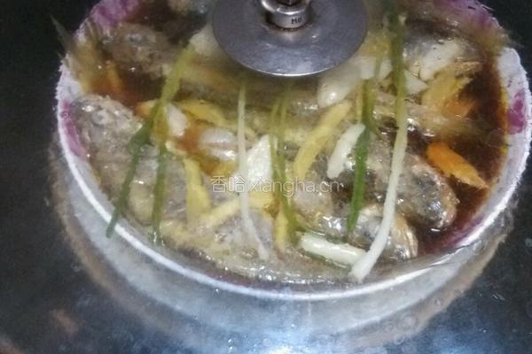 清蒸小黄鱼的做法图解5
