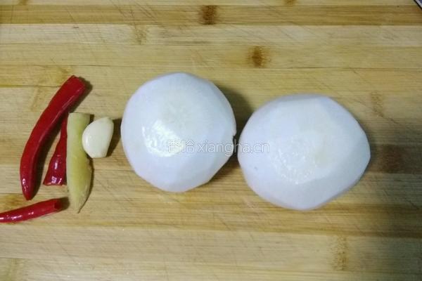 清炒萝卜丝的做法图解1