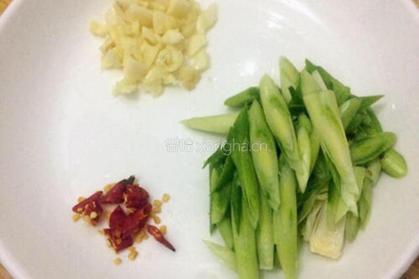 炒酸菜的做法图解3
