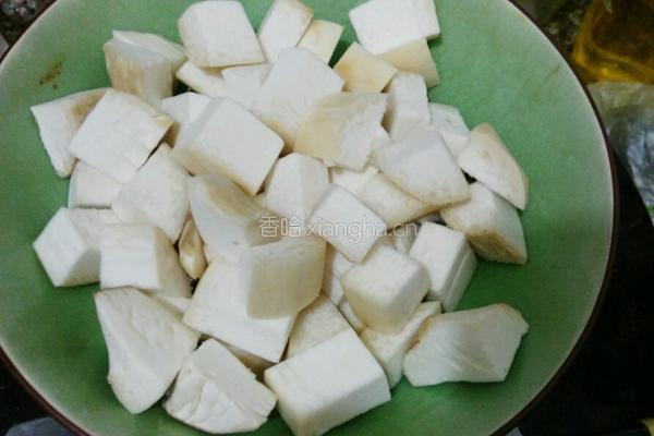 杏鲍菇牛肉粒的做法图解4