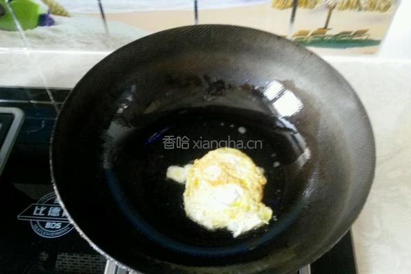 糖醋荷包蛋的做法图解2