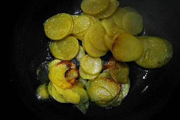 孜然土豆片的做法图解12