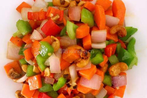 胡萝卜洋葱炒腰果的做法图解6