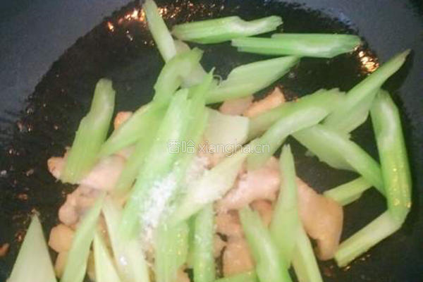 西芹炒肉的做法图解5