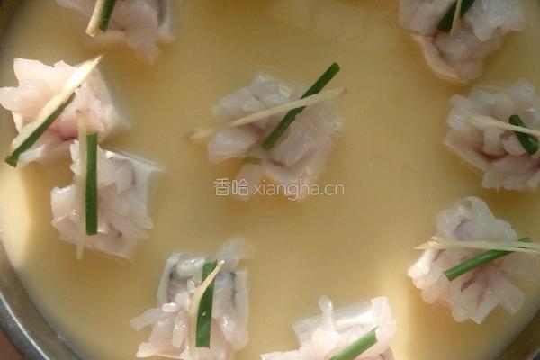 豆腐酿鱼蒸蛋的做法图解3