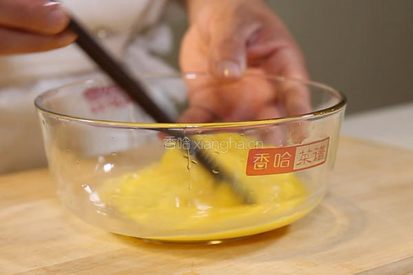 蛋炒饭的做法图解2