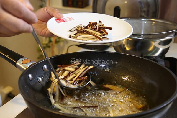熏干芹菜的做法图解3