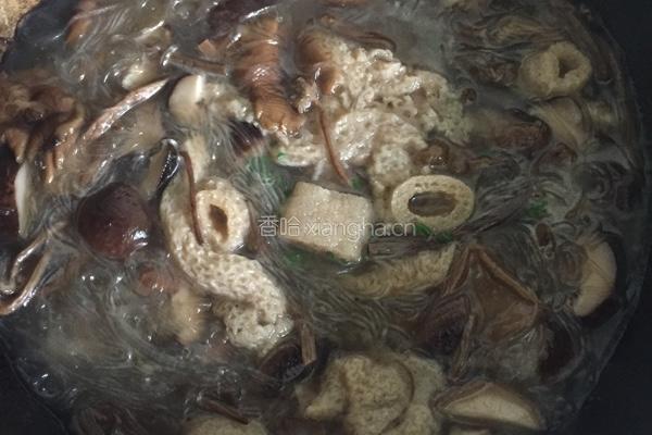 竹荪菇子粉丝汤的做法图解8