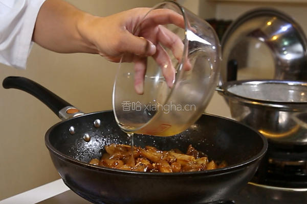 葱烧牛蹄筋的做法图解7