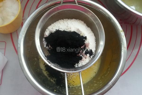 竹炭密豆蛋糕卷的做法图解5