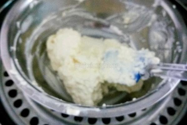 纽约芝士蛋糕的做法图解4