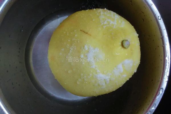 柚子皮果脯的做法图解2