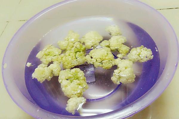 木耳花菜的做法图解3