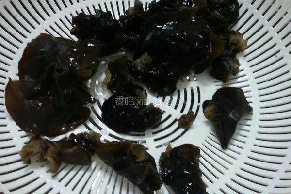 木耳花菜的做法图解6