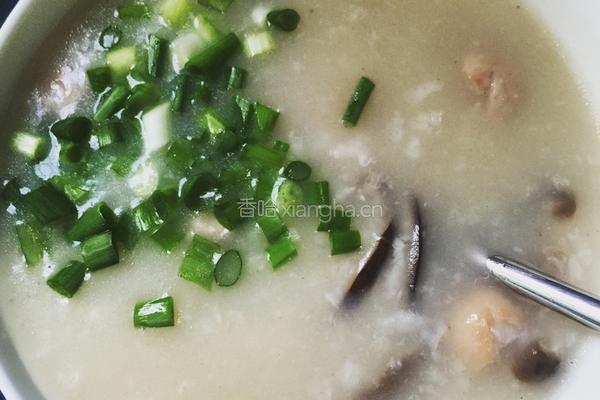 冬菇滑雞粥的做法图解3