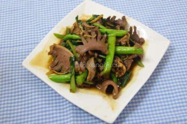 菜心炒鹅杂的做法图解6