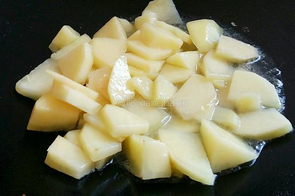 土豆肉片的做法图解4