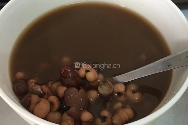 红豆薏米汤的做法图解1