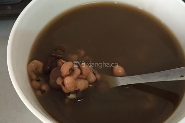 红豆薏米汤的做法图解3