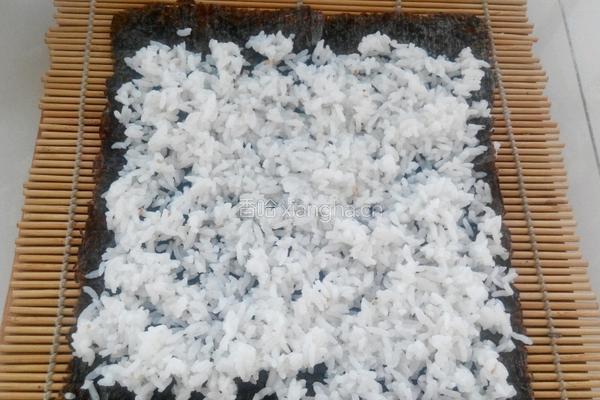 金枪鱼寿司的做法图解7