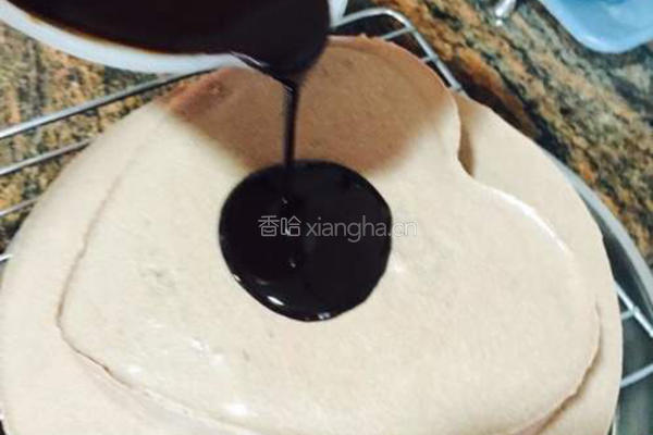 巧克力淋面慕斯蛋糕的做法图解6