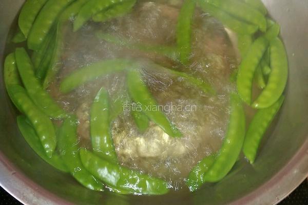 培根炒荷兰豆的做法图解1