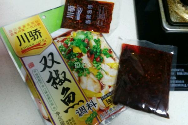 双椒泡菜鱼的做法图解2