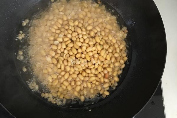 油炸小黄豆的做法图解4