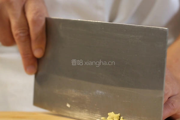 青笋炒鸡丁的做法图解3