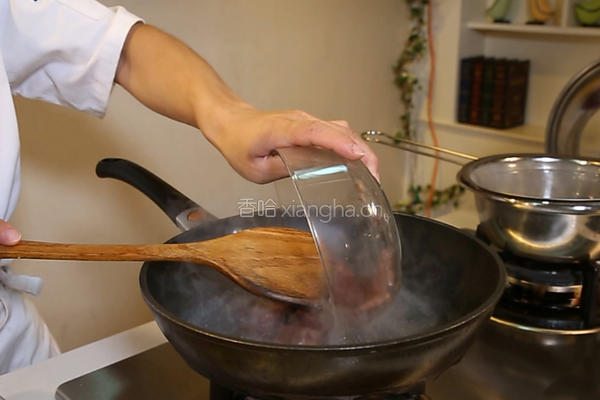 韭菜炒鸭血的做法图解4