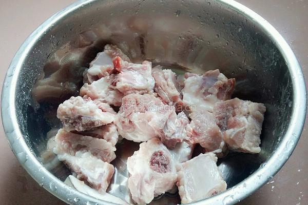木瓜黄豆排骨汤的做法图解5