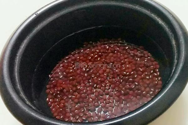 红豆薏米糖水的做法图解2