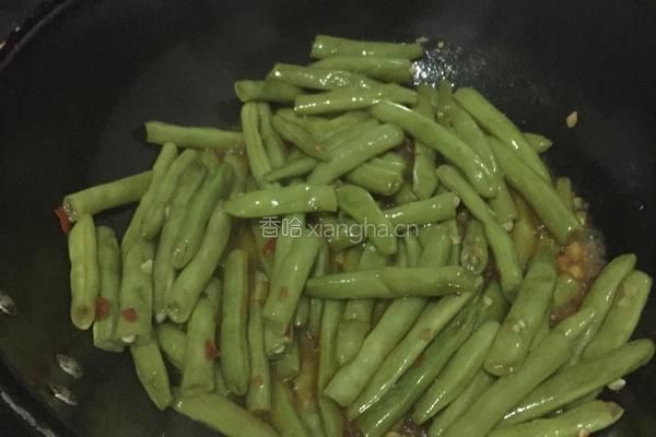 油焖豆角的做法图解6
