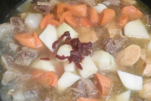 红烩土豆烧牛腩的做法图解4