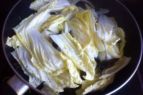白菜炒黑木耳的做法图解6