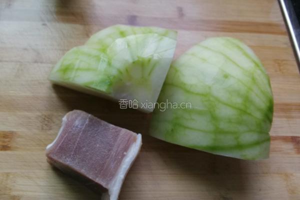 咸肉冬瓜汤的做法图解1