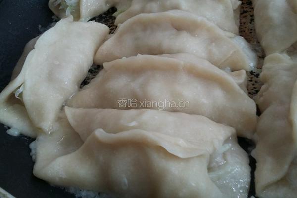 冬瓜锅贴的做法图解4